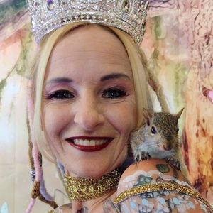 Meet your Posher, Sandra